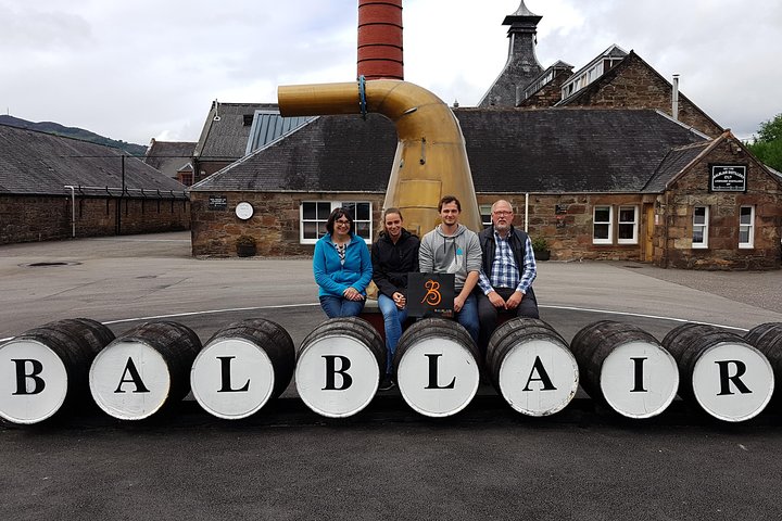 Northern Delights Whisky Tasting Tour, Luxury Private Tour - Image 3