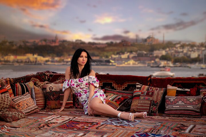 1 Hour Private Photoshoot in Istanbul - Image 5