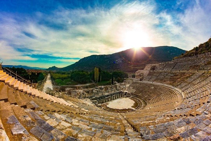 2 Days Ephesus and Pamukkale Tour from Istanbul (with 4-star hotel and ✈) - Image 2