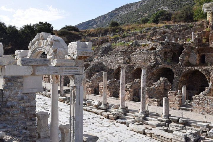 2 Days Ephesus and Pamukkale Tour from Istanbul (with 4-star hotel and ✈) - Image 3