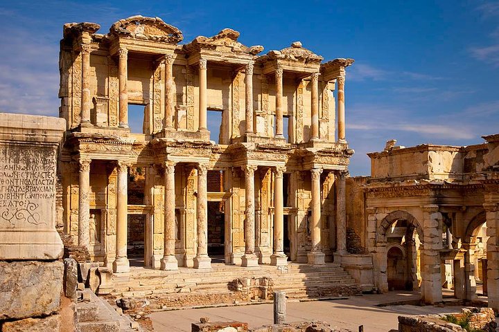 5-Day Tour of Istanbul, Ephesus and Pamukkale - Image 1
