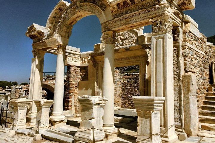 5 Days Turkey Tour including Ephesus, Pamukkale, Konya and Cappadocia - Image 1
