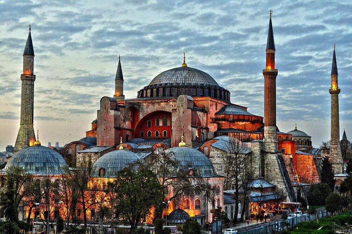 7 Day Istanbul, Ephesus, Pamukkale, Cappadocia Tour by Plane - Image 4