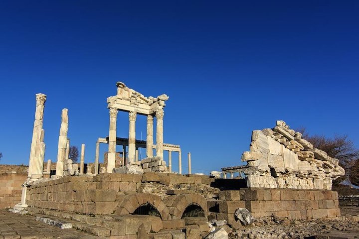 8 Days Turkey Tour including Istanbul, Ephesus, Pamukkale, Konya and Cappadocia - Image 2