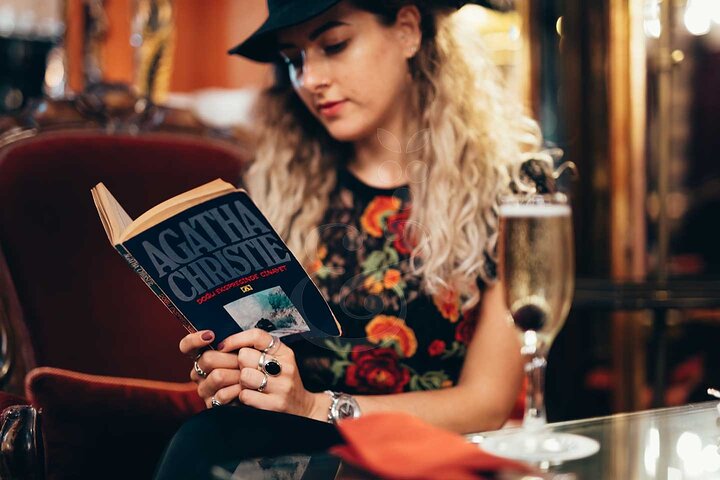 Art Deco Prosecco and Agatha Christie Private Istanbul Tour - Image 1