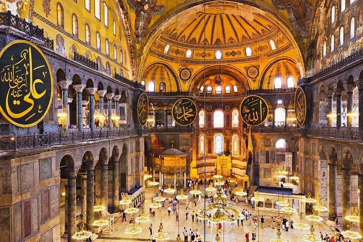 Best of Istanbul Day - Image 2
