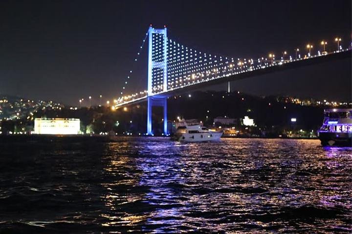 Bosphorus Dinner And Show Cruise With Unlimited Non Alcoholic Drinks - Image 1
