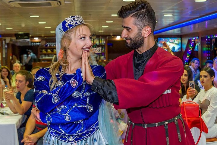 Bosphorus Dinner Cruise and Turkish Dance Shows  - Image 2