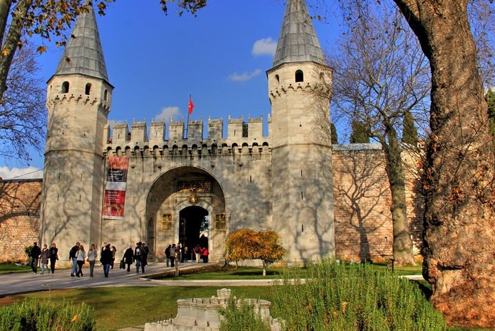 Byzantine & Ottoman Traces ( Full day old city tour ) - Image 1