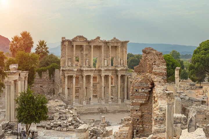 Ephesus tour from Istanbul flights included - Image 3