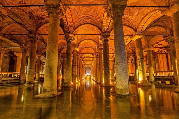 Explore Istanbul’s most magnificent sites of a full-day Private Tour - Image 2