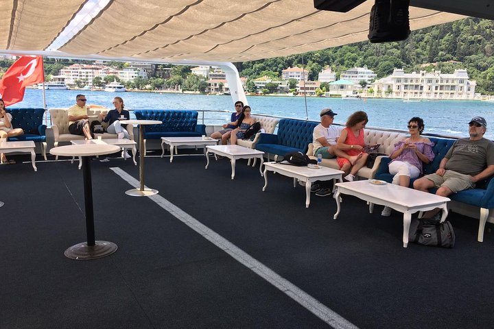 Guided Bosphorus Strait and Black Sea Day Cruise from Istanbul with lunch - Image 5