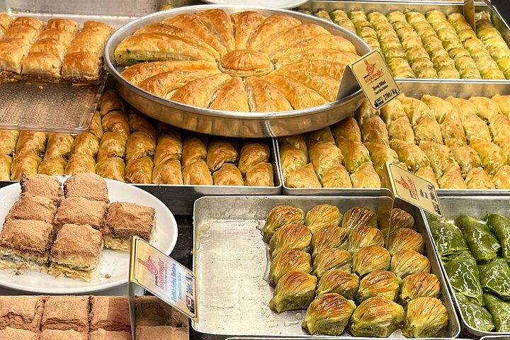 Guided, Food and Wine Tasting Tour in Istanbul  - Image 2