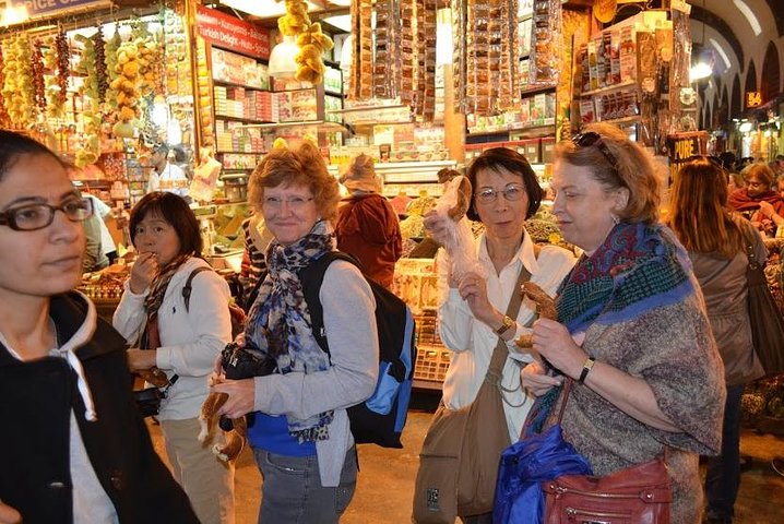 Historic Bazaars of Istanbul &Shopping - Image 2