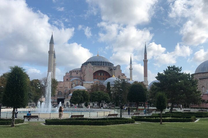 Historical Tour of Istanbul Old City with Expert Tour Guide - Image 1