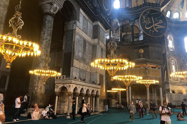 Historical Tour of Istanbul Old City with Expert Tour Guide - Image 4