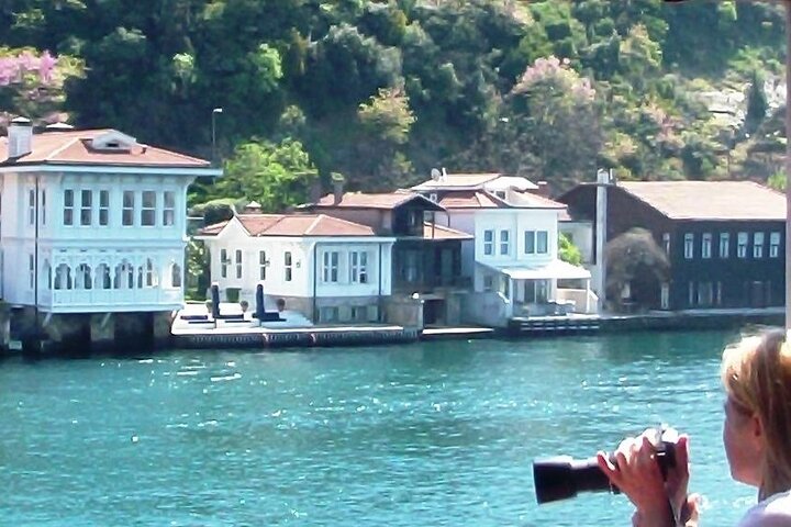 Istanbul Bosphorus and Two Continents Tour - Image 2