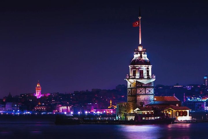 Istanbul Bosphorus Cruise with All inclusive Dinner and Belly-Dancer Show  - Image 2