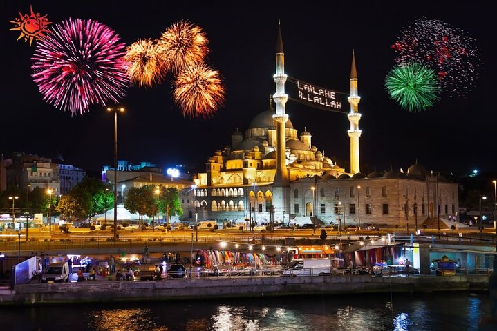 Istanbul Bosphorus New Year's Eve Dinner Cruise Party in Istanbul 2024 - Image 4