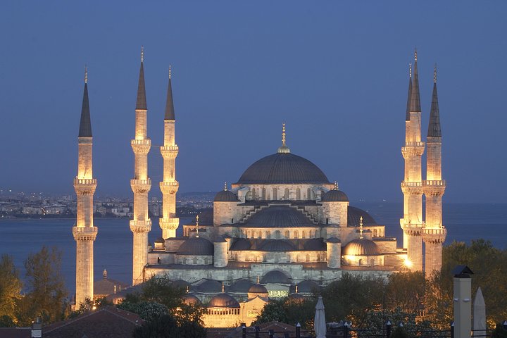 Istanbul Byzantine and Ottoman Tour: Hagia Sophia, Topkapi Palace, Blue Mosque and Grand Bazaar - Image 5