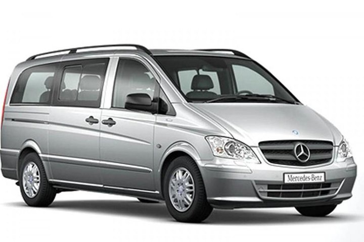 Istanbul Daily Van With The Driver - Image 1