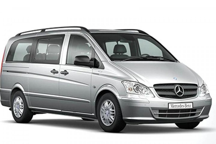 Istanbul Daily Van With The Driver - Image 2