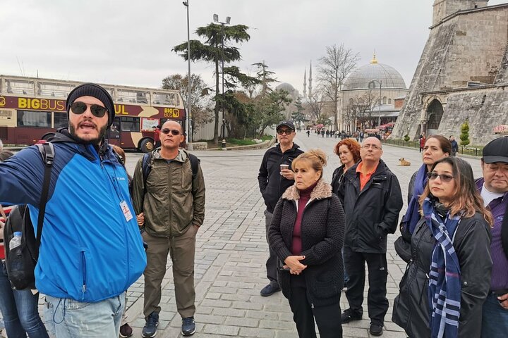 Istanbul Full Day Walking Tour with Guide - Image 4