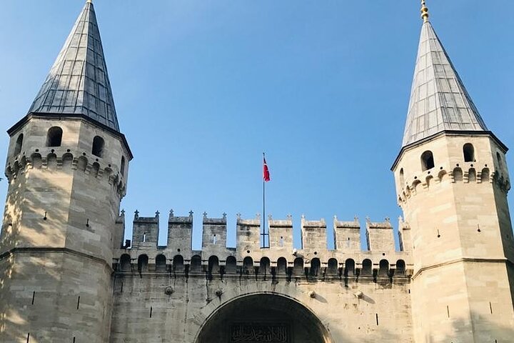 Istanbul Full Day Walking Tour with Guide - Image 3
