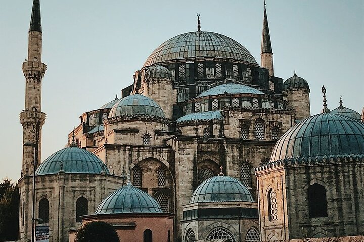 Istanbul Holy City Tour - East Met Glitz - Image 3