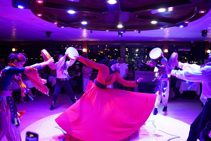 Istanbul: Luxury Dinner & Traditional Dance Bosphorus Cruise - Image 2