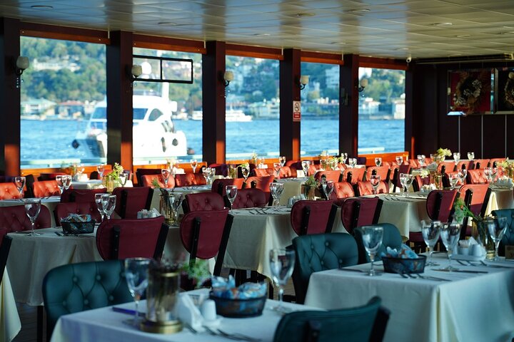 Istanbul: Luxury Dinner & Traditional Dance Bosphorus Cruise - Image 1