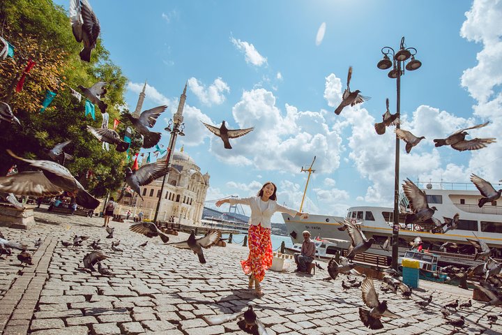 Morning Bosphorus Cruise with 3 Stops, Guide, Snacks, and Ticket Included - Image 2