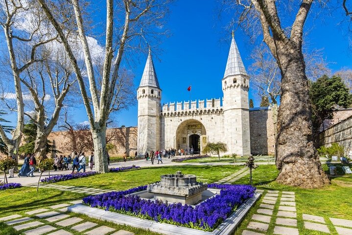 Private 8 Hour Istanbul Tour with Topkapi Palace - Image 1
