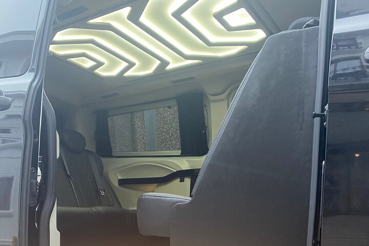Private chauffeured car rental in Istanbul - Image 3