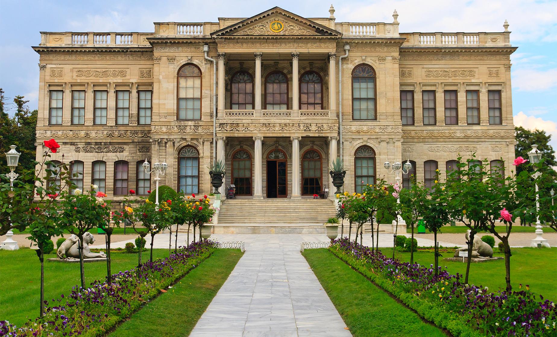 Private Dolmabahce Palace and Tea at Ciragan Palace - Image 1