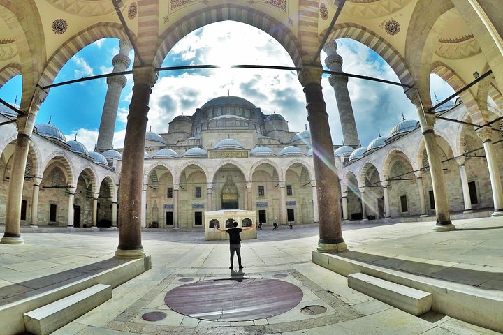 Private & Guided Fener - Balat Walking Tour - Istanbul Off The Beaten Track.  - Image 4