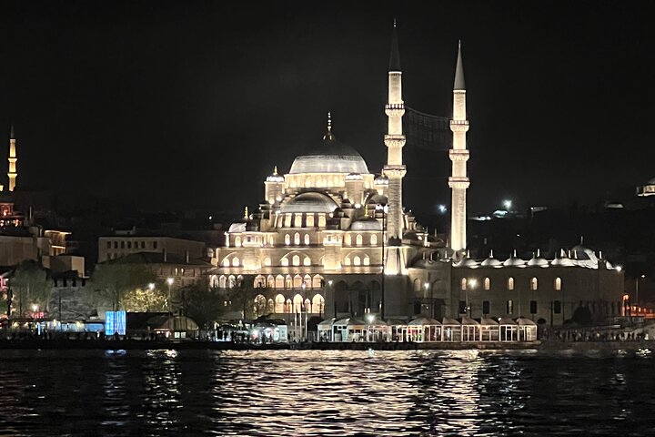 Private Guided Istanbul Night Tour  - Image 4