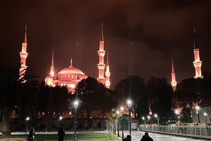 Private Guided Istanbul Night Tour  - Image 5