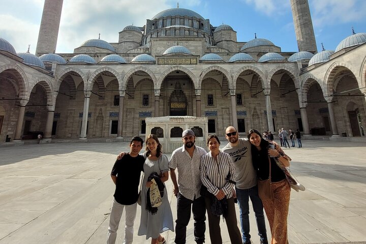 Private Guided Istanbul Old City Tour - Image 2
