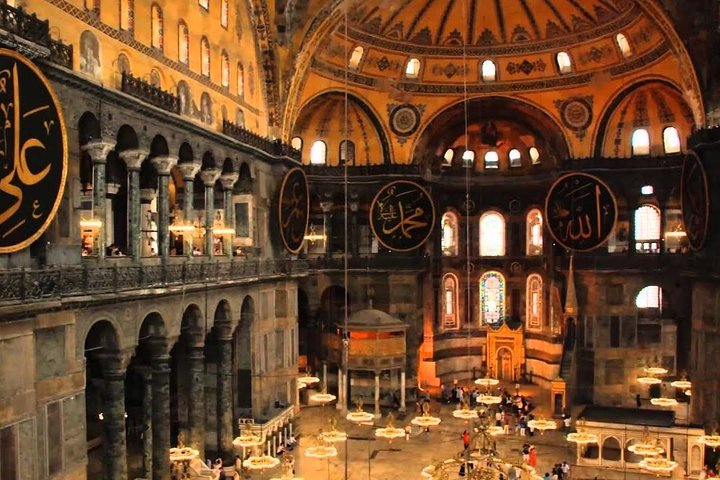 Private Half Day Istanbul Tour with Hagia Sophia - Image 3
