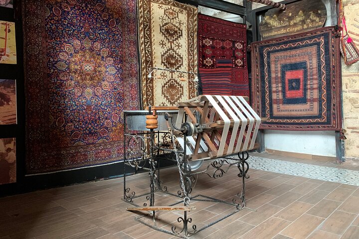 Private Istanbul Ethical Shopping Tour - Bargains and Bubbles - Image 1