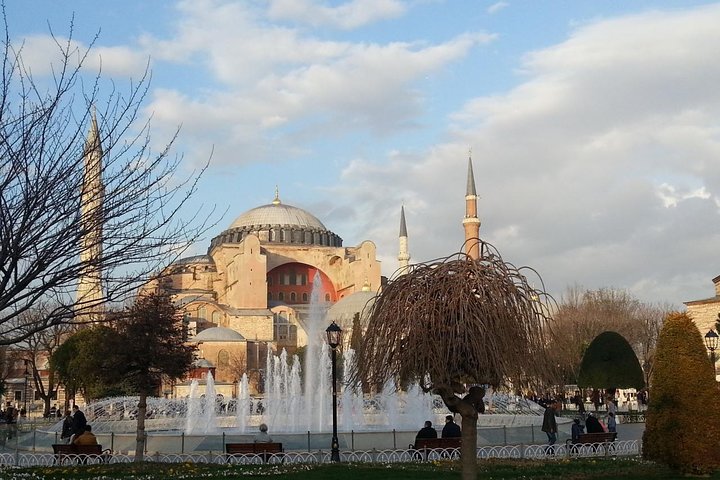 Private Istanbul Guided Tour with Dlx Van from Cruises & hotels - Image 1
