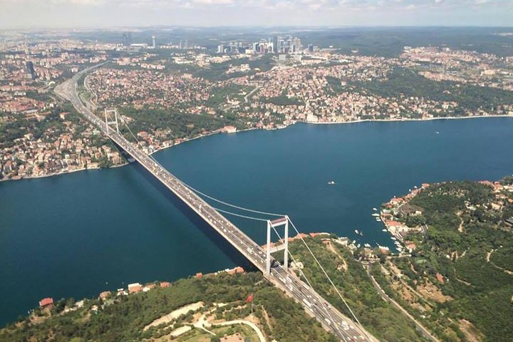 Small Group Full Day Istanbul Bosphorus and Asia Tour - Image 4