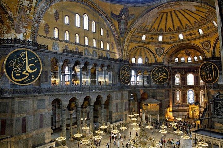 Wonderful Topkapi Palace With Harem and Hagia Sophia Private Tour - Image 3