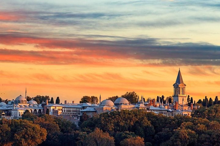 Wonderful Topkapi Palace With Harem and Hagia Sophia Private Tour - Image 1