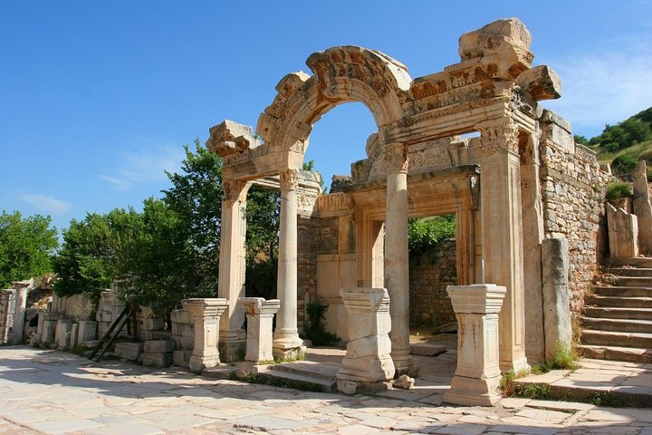 Ancient City of Ephesus from Izmir with Private Guide - Image 2