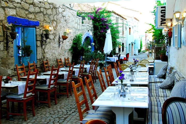 Cesme-Alacati Tour from Izmir - Image 2