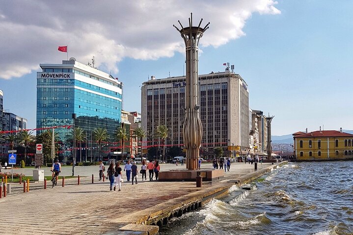 Discover the Magic ancient city Izmir on a private tour - Image 5