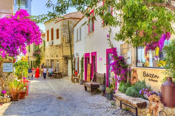 Discover the Magic ancient city Izmir on a private tour - Image 4