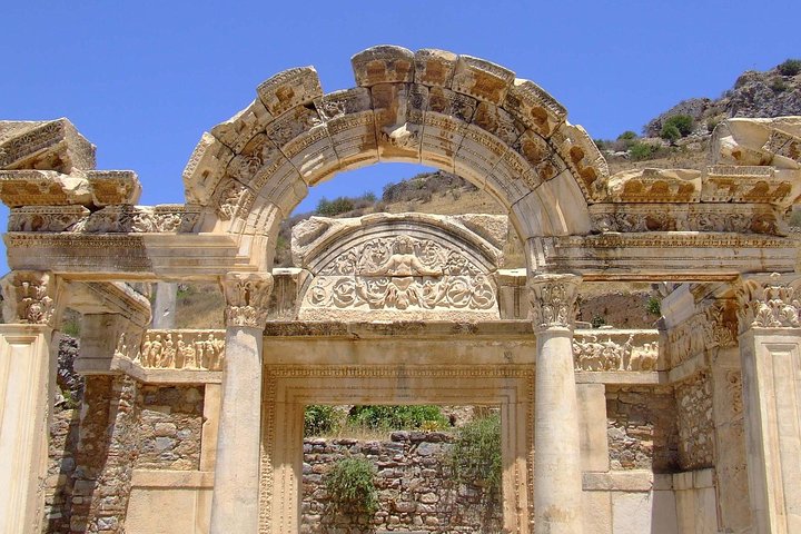 Izmir Shore Excursion: Private Tour to Ephesus and the House of Virgin Mary - Image 1